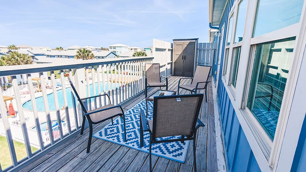 Balcony seating
